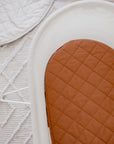 Small Oval/Moses Fitted Waterproof Sheet | Chestnut