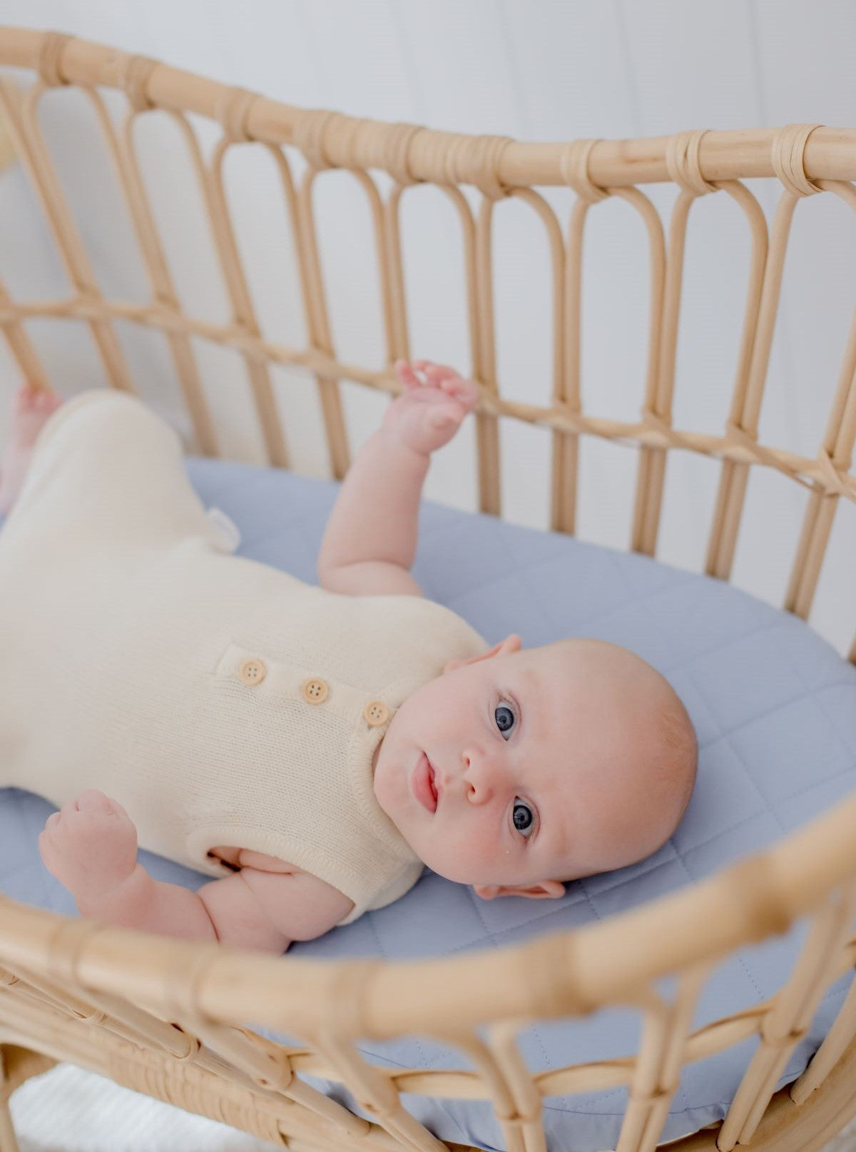 Bambella Waterproof Sheet for Snoo or Oval Moses Basket