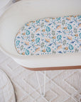 Small Oval/Moses Fitted Waterproof Sheet | Wild Dinosaurs