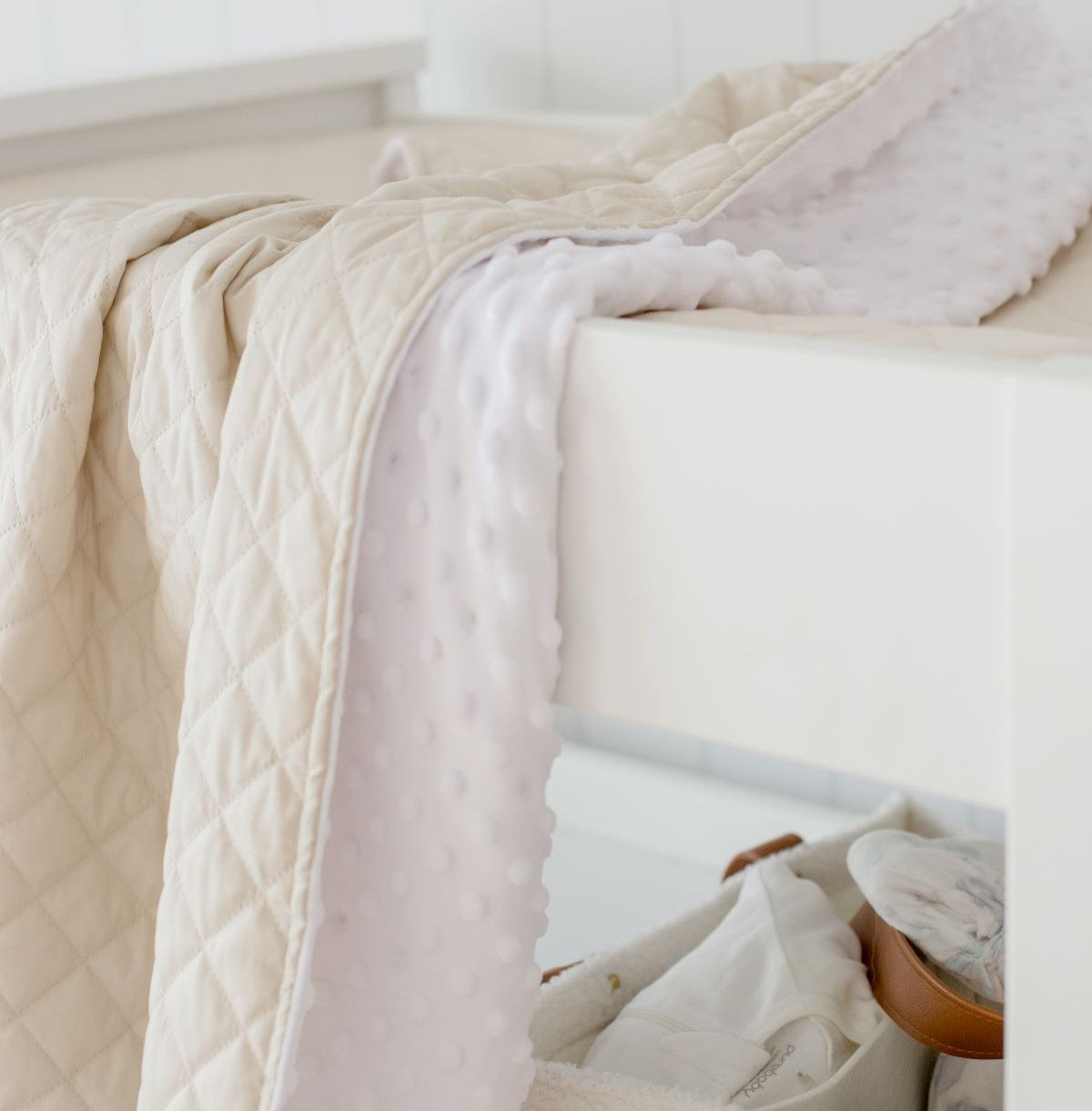 Golden Snuggles Quilted Blanket NCU0PT491 main image 1