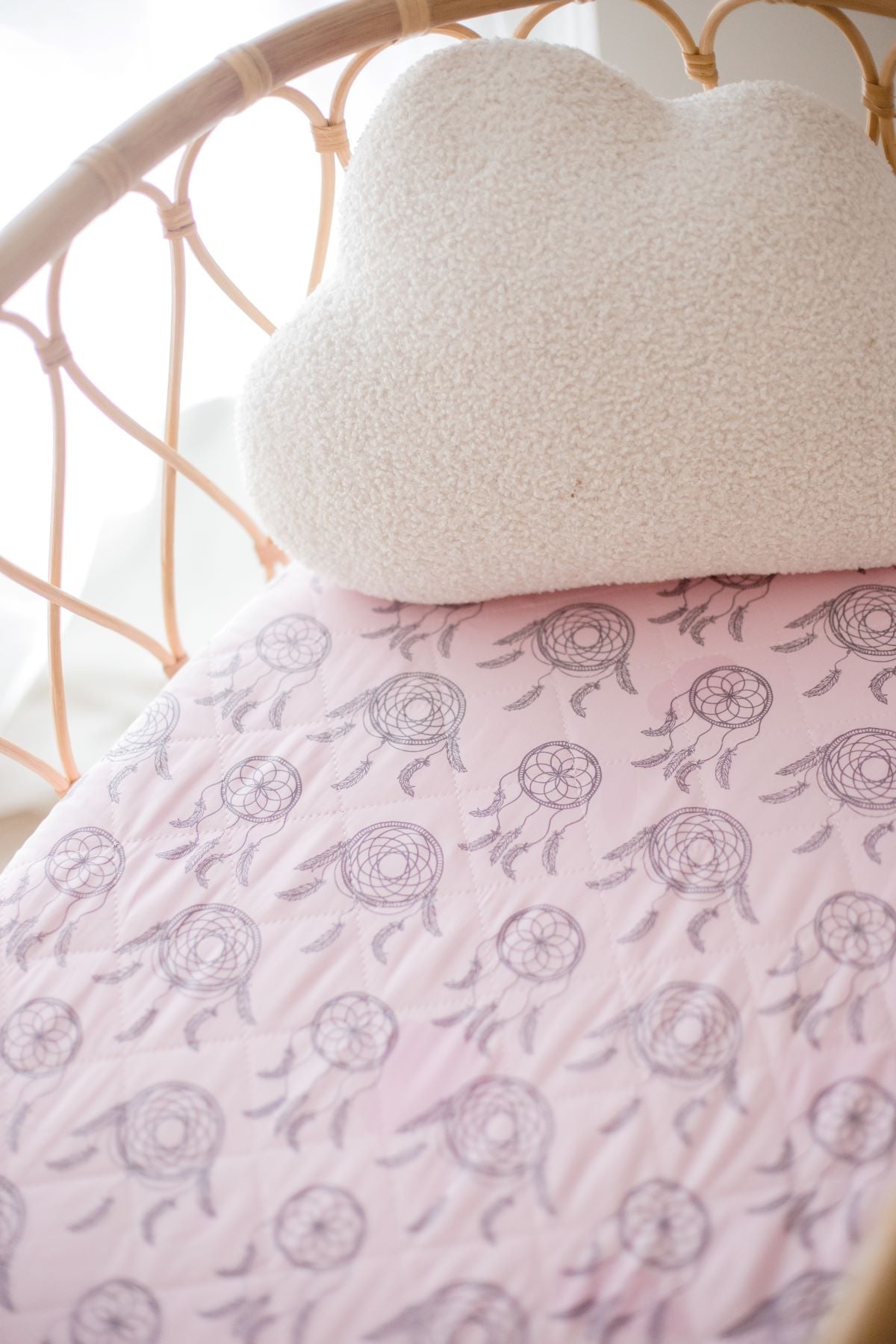 Waterproof Fitted Bassinet Sheet | Pink Dreamcatchers