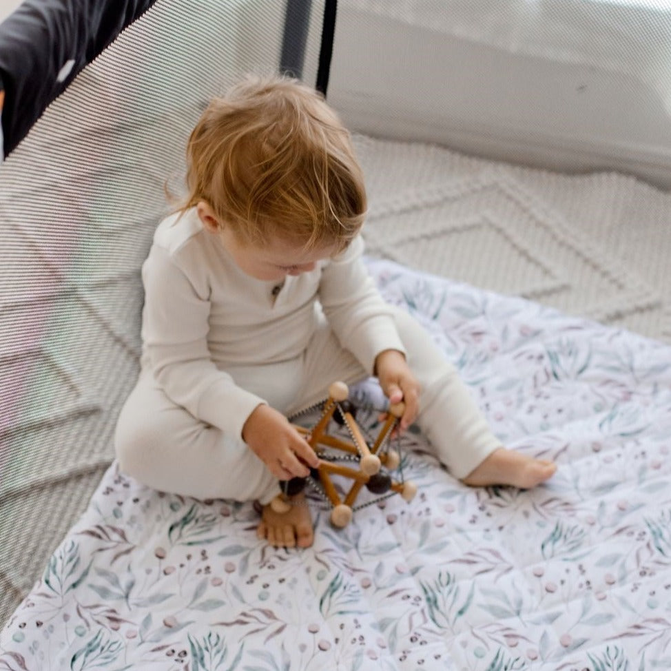 Waterproof cot sales fitted sheet