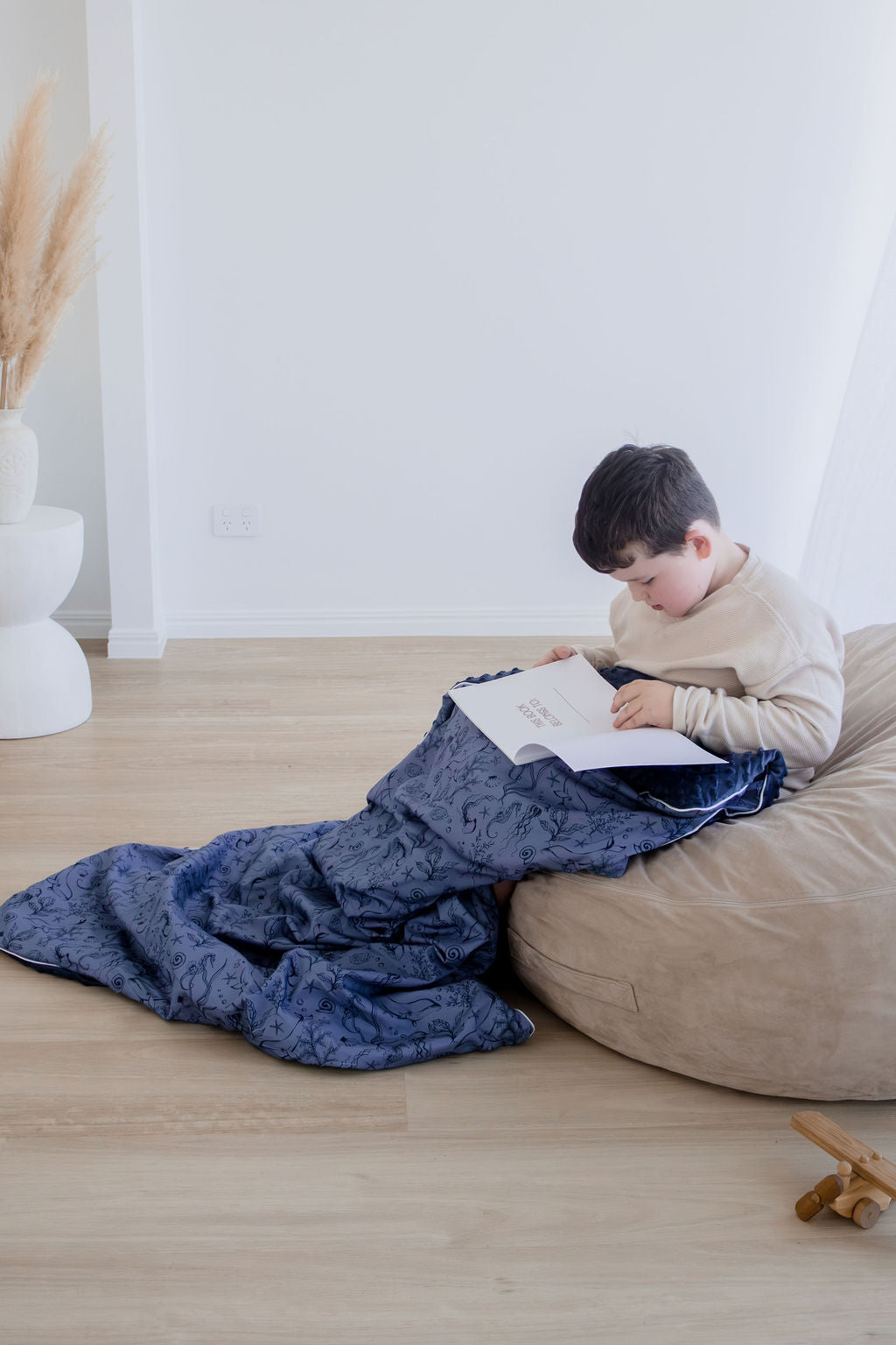 Weighted Sensory Blanket with Waterproof Cover - Under the Sea