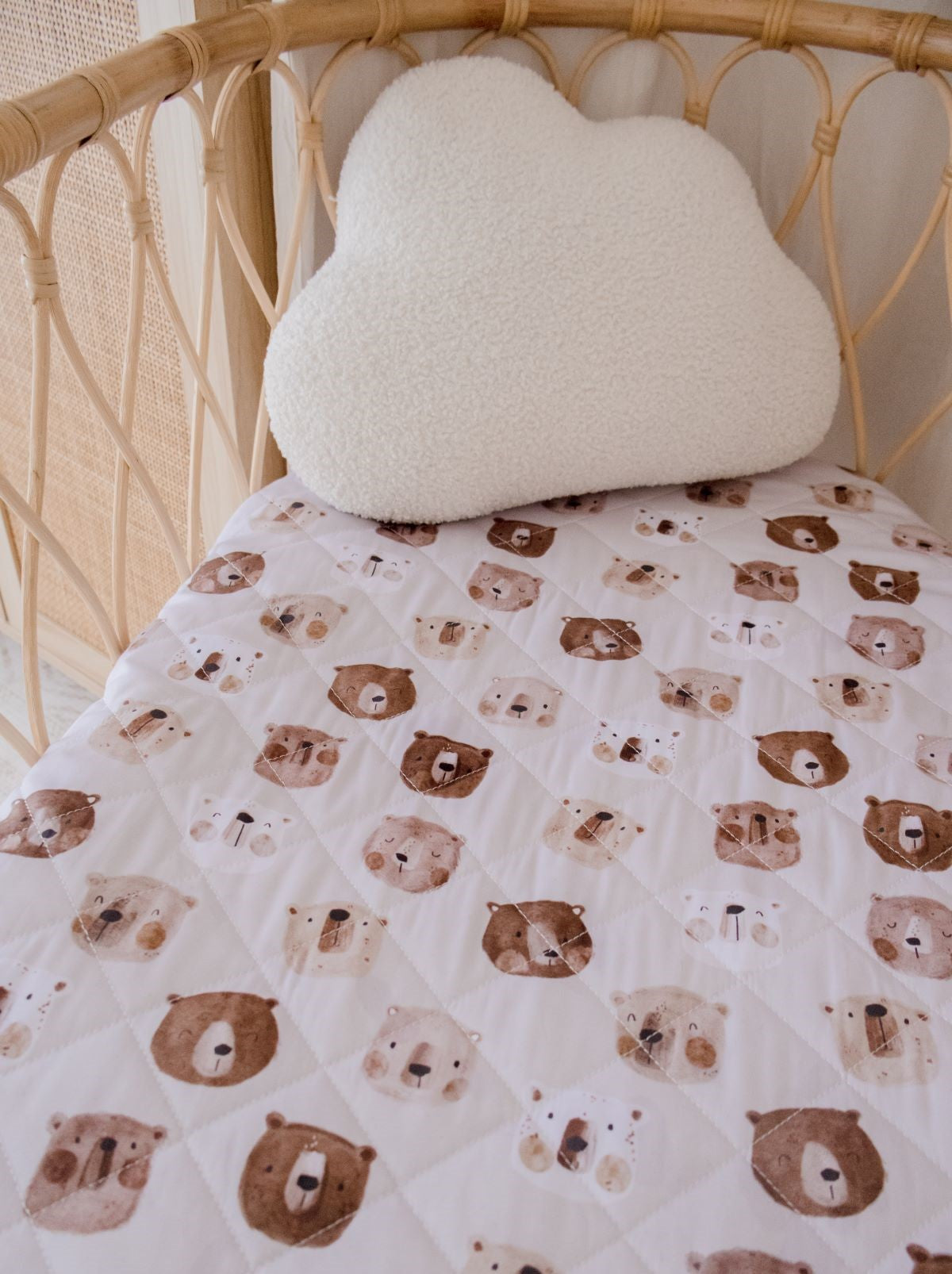 Waterproof Fitted Bassinet Sheet | Bear in There